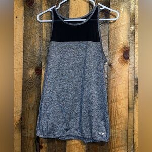 Workout tank top